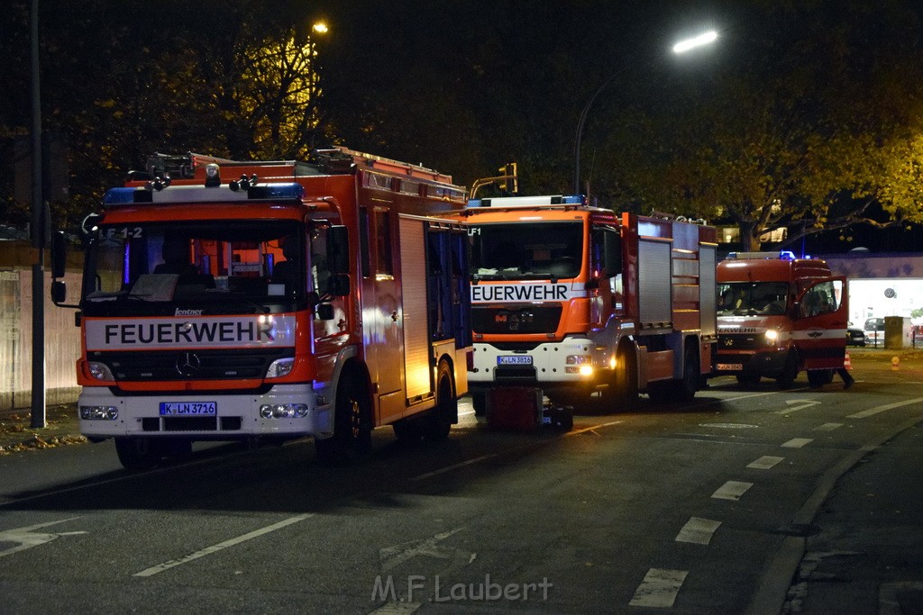 Feuer 2 Y Koeln Marienburg Raderthalguertel Mertenerstr Bonnerstr P78.JPG - Miklos Laubert